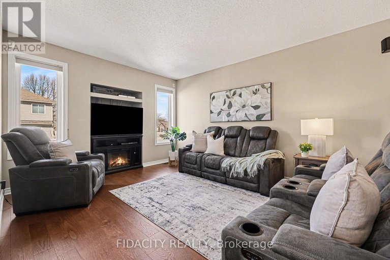 29601671/21-west-ridge-drive/stittsville-central/ottawa/ontario/K2S1S4_17
