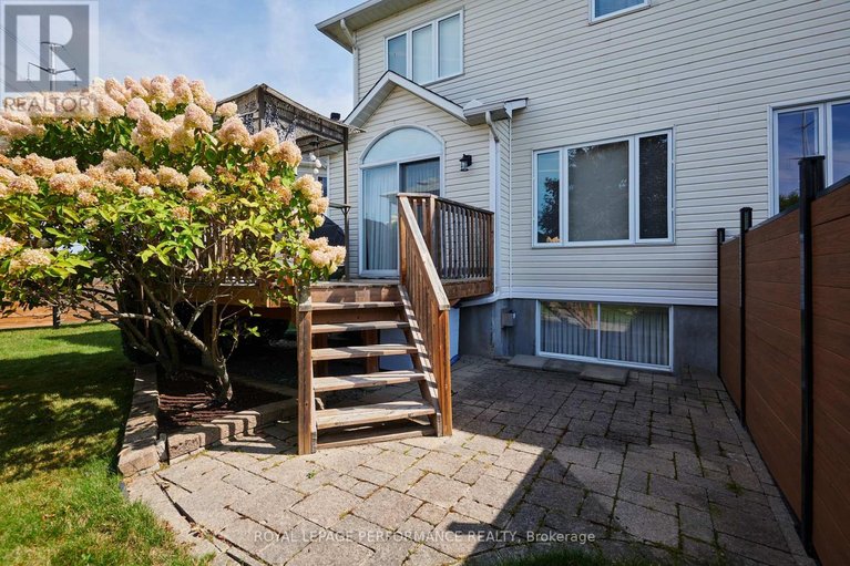 29647824/2104-liska-street/avalon-east/ottawa/ontario/K4A4J6_32