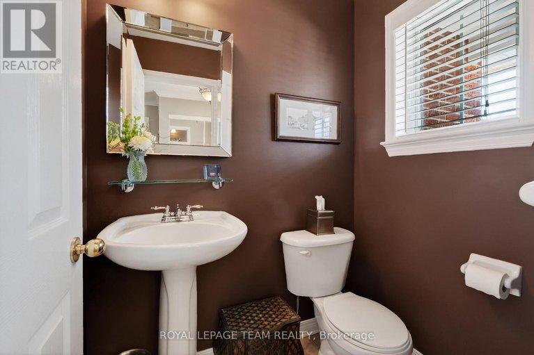 29620889/13-granite-ridge-drive/stittsville-central/ottawa/ontario/K2S1Y2_37