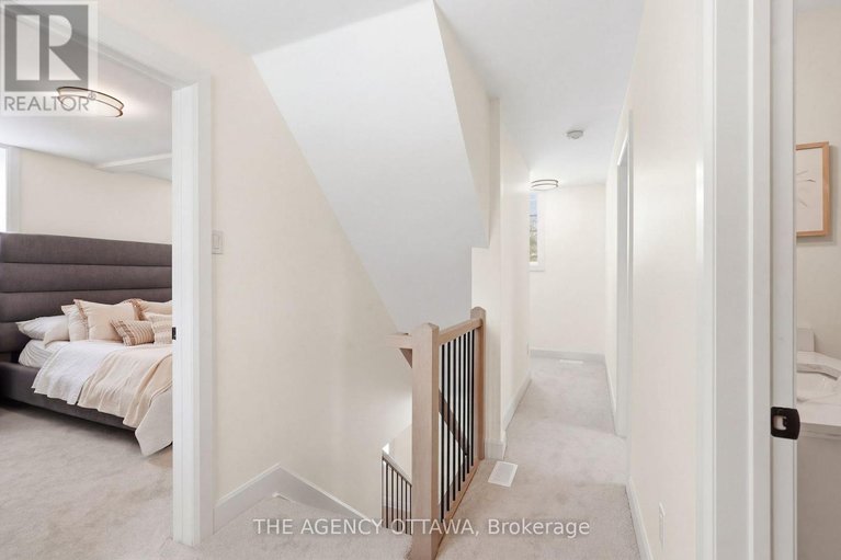 29525644/4667-albion-road-s/blossom-parkkemp-parkfindlay-creek/ottawa/ontario/K1X1A4_20