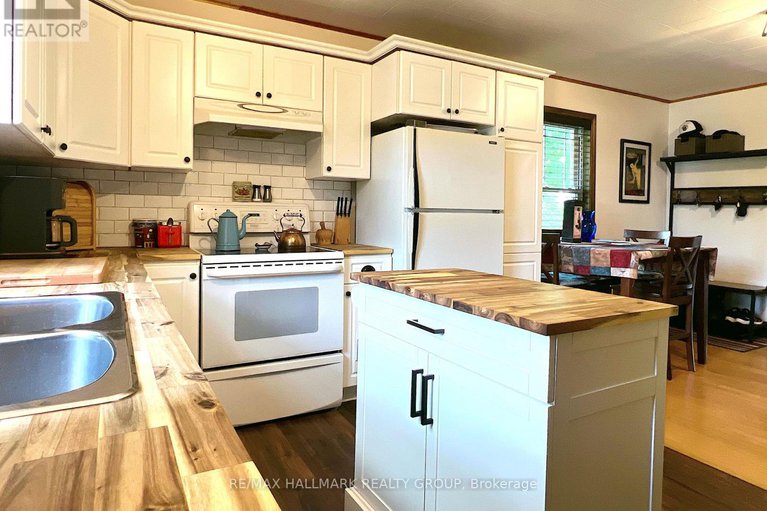 28580588/101-clarence-street/lanark-highlands-lanark-village/lanark-highlands/ontario/K0G1K0_5