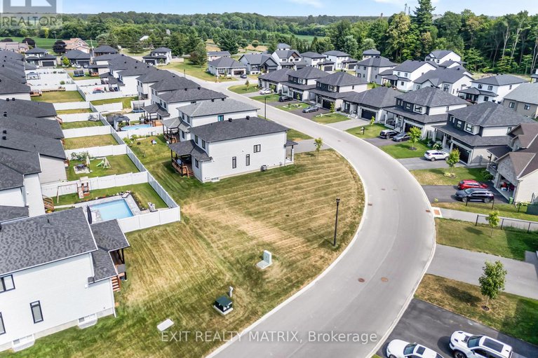 28997577/1143-avignon-street/embrun/russell/ontario/K0A1W0_38