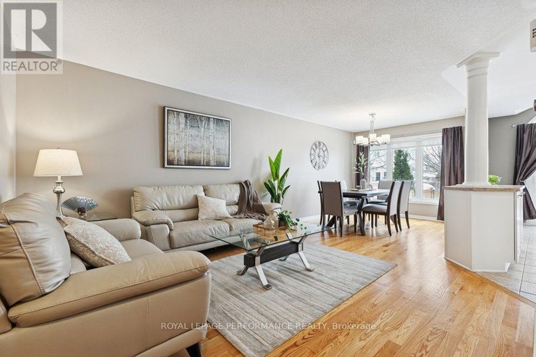 29402071/303-bryarton-street/chapel-hill/ottawa/ontario/K1C7R5_6