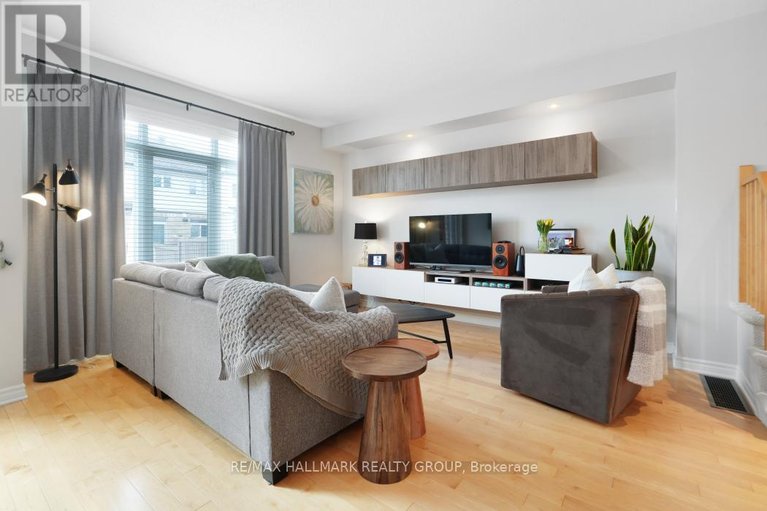 29573887/125-watchhorn-grove/riverside-south/ottawa/ontario/K1V2N3_10