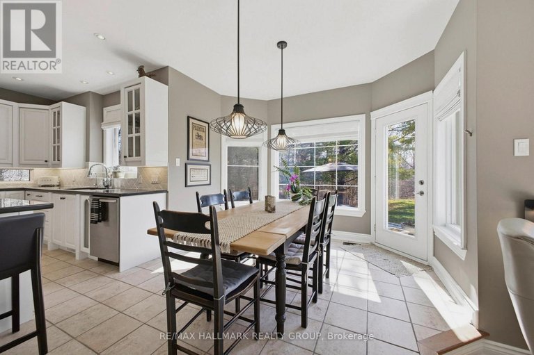 29659908/1518-monaghan-lane/rural-kanata-central/ottawa/ontario/K2W1B4_26