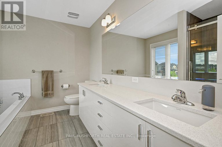 28409844/64-knockaderry-crescent/half-moon-bay/ottawa/ontario/K2J6G8_15