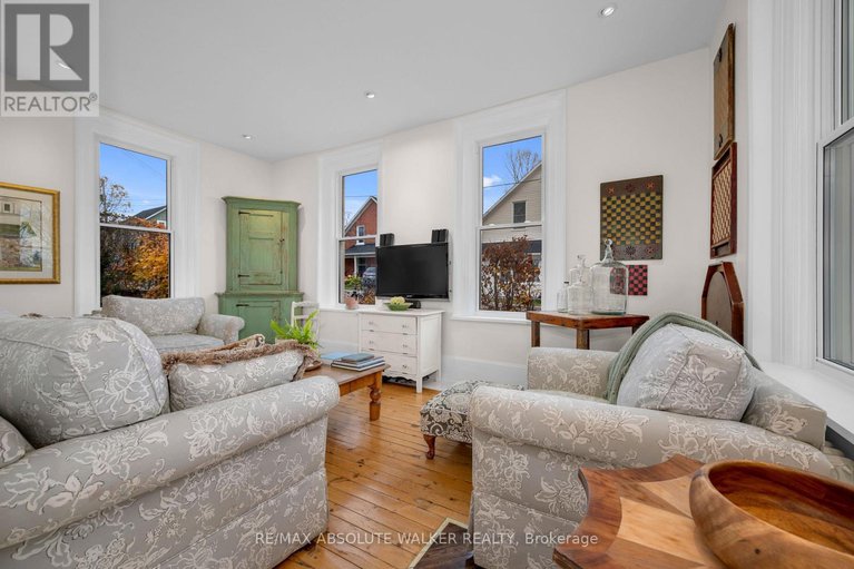 29162989/40-thomas-street/almonte/mississippi-mills/ontario/K0A1A0_5