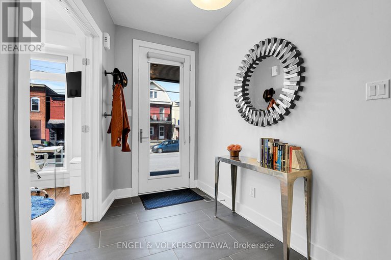 28835279/353e-booth-street/west-centre-town/ottawa/ontario/K1R7K1_5
