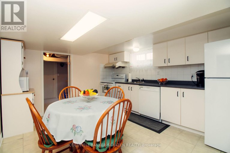 27983811/2435-heaton-avenue/elmvale-acres/ottawa/ontario/K1G1J1_15