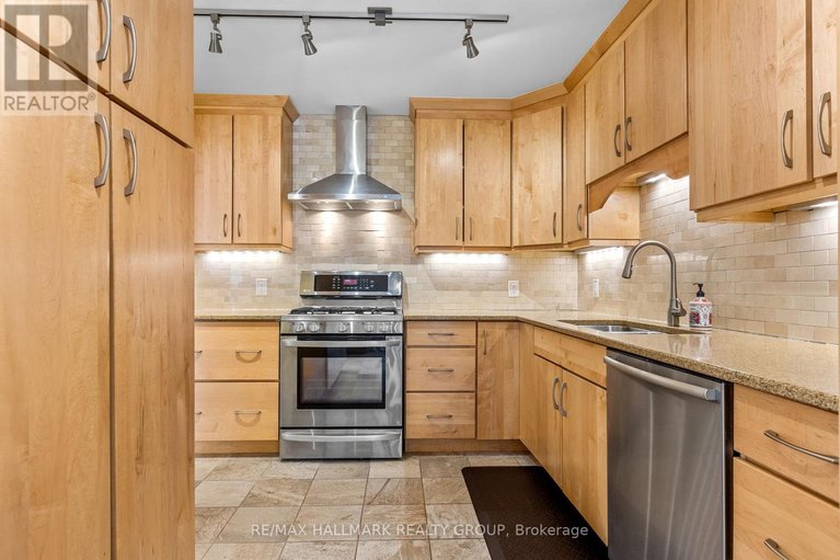 29546606/988-lucille-way/notting-hillsummerside/ottawa/ontario/K4A4J2_11