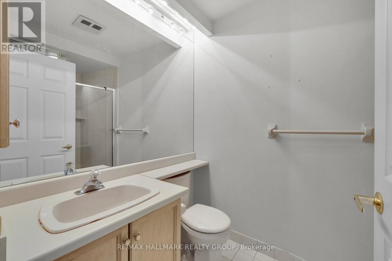 28921400/2204-1480-riverside-drive/riverview-park/ottawa/ontario/K1G5H2_24