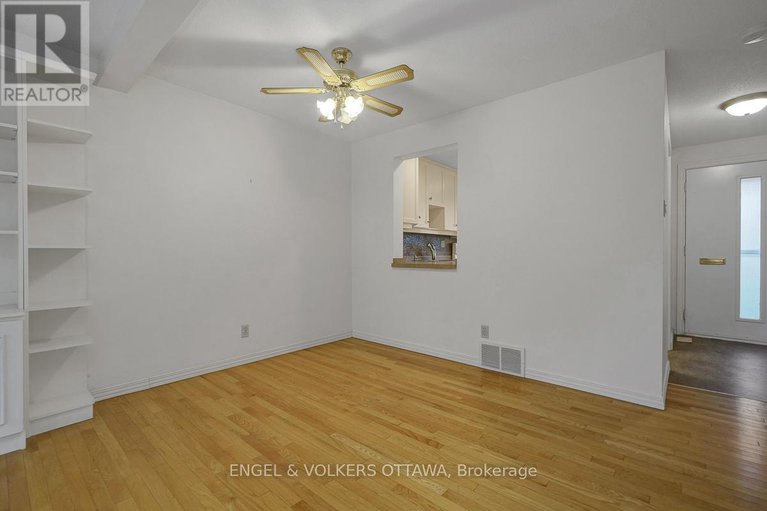 29078631/68-1947-stonehenge-crescent/pineview/ottawa/ontario/K1B4N7_9