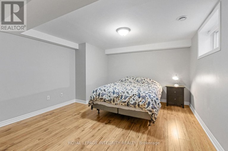 28810538/840-cork-street/elmvale-acres/ottawa/ontario/K1G1Y2_37
