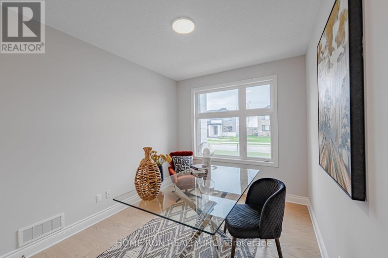 28294233/527-albert-boyd-private/huntley-ward-south-east/ottawa/ontario/K0A1L0_13
