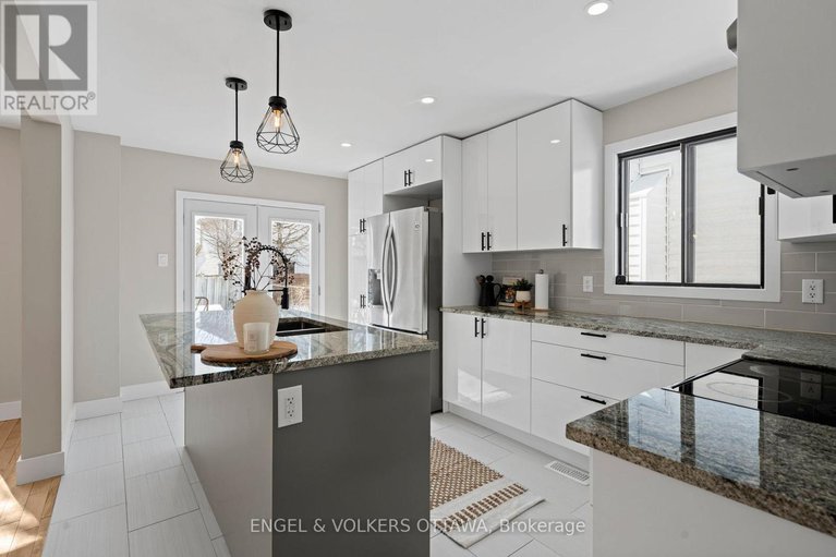 29436861/6346-beausejour-drive/chateauneuf/ottawa/ontario/K1C3J8_12