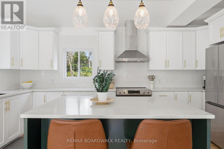 29643946/62-craig-street/village-of-russell/russell/ontario/K4R1A2_15