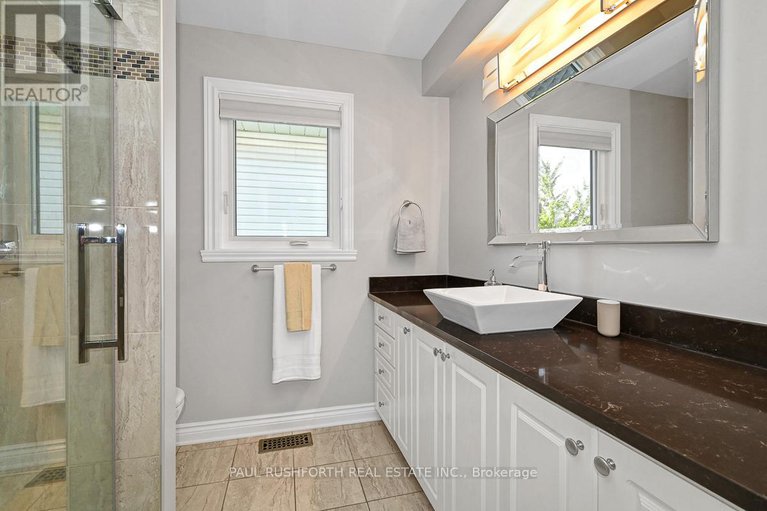28862672/34-apple-creek-crescent/emerald-meadowstrailwest/ottawa/ontario/K2M2N3_29