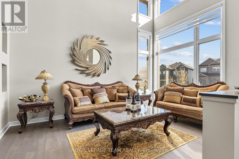 29042770/28-dun-skipper-drive/blossom-parkkemp-parkfindlay-creek/ottawa/ontario/K1X0J3_5