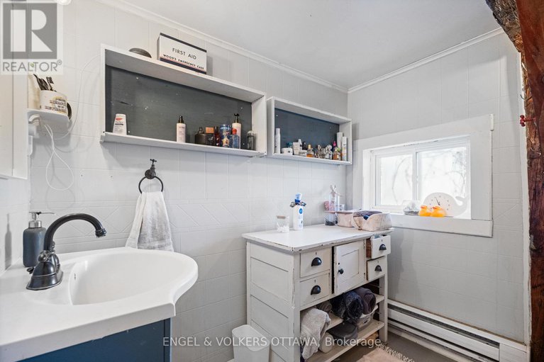 29050671/3749-donnelly-drive/rideau-twp-s-of-reg-rd-6-w-of-mccordick-rd/ottawa/ontario/K0G1B0_14