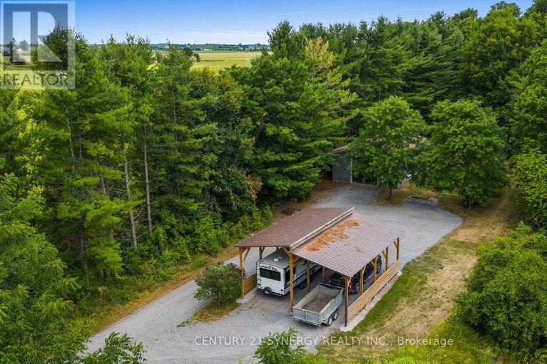 28796758/5984-third-line-road-n/rideau-twp-w-of-hwy-16-north-of-reg-rd-6/ottawa/ontario/K0A2T0_41