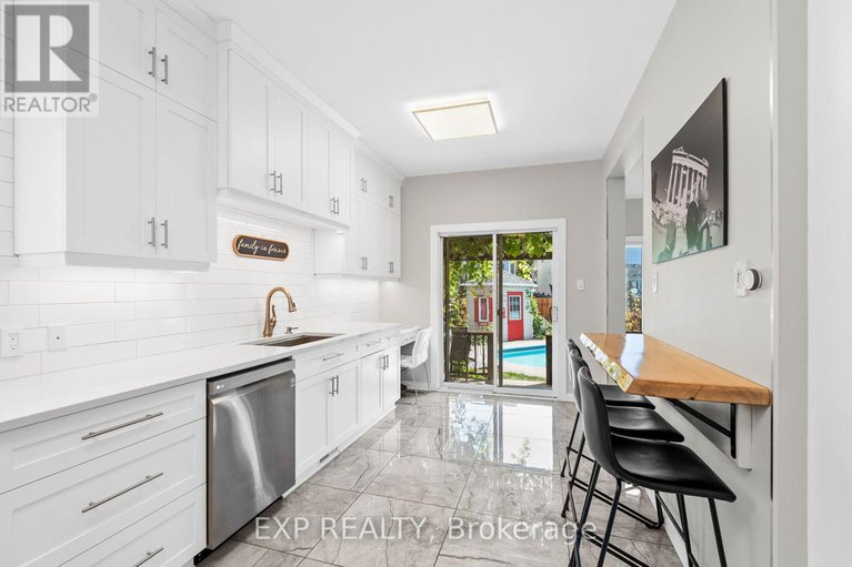 28859903/18-golders-green-lane/longfields/ottawa/ontario/K2J5C1_21