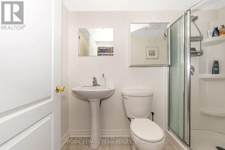 28251977/b-909-elmsmere-road/beacon-hill-south/ottawa/ontario/K1J8G4_25