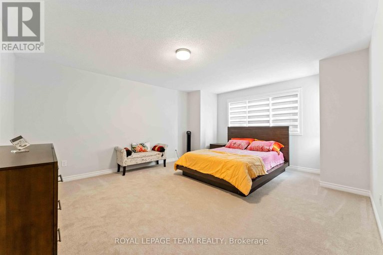 28534405/612-rye-grass-way/half-moon-bay/ottawa/ontario/K2J6Z9_24