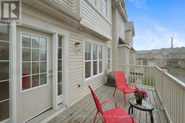 28631340/2325-blue-aster-street/half-moon-bay/ottawa/ontario/K2J0X5_28
