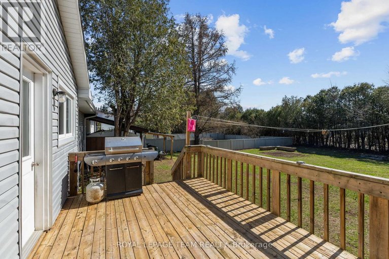 29661611/14-ferguson-street/kemptville/north-grenville/ontario/K0G1J0_43