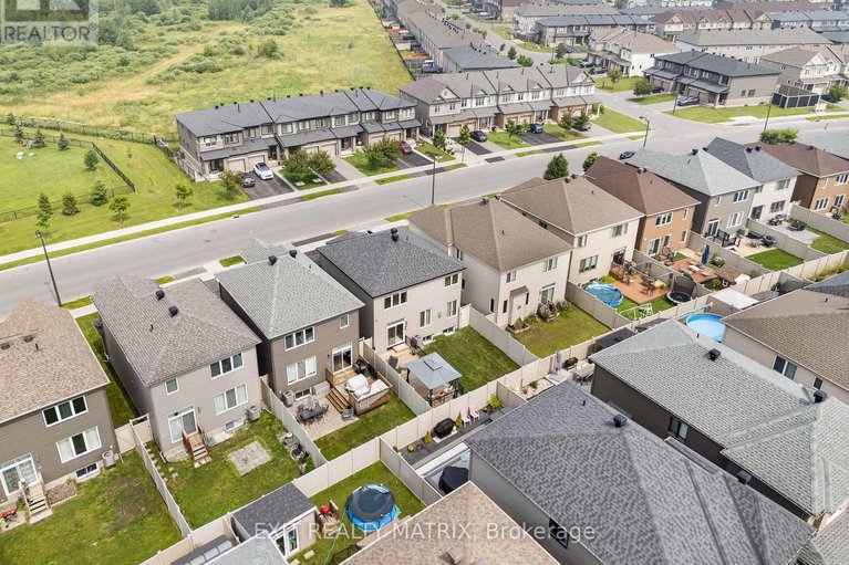 28616703/682-decoeur-drive/avalon-west/ottawa/ontario/K4A1H1_35
