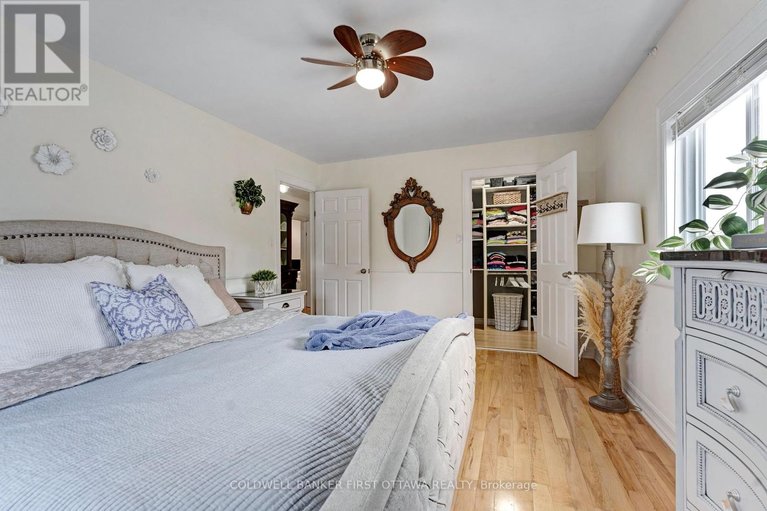 29613138/107-owen-street/lanark-highlands-lanark-village/lanark-highlands/ontario/K0G1K0_24