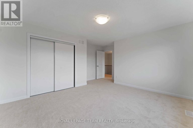 29547342/623-idyllic-terrace/avalon-east/ottawa/ontario/K4A5N9_27