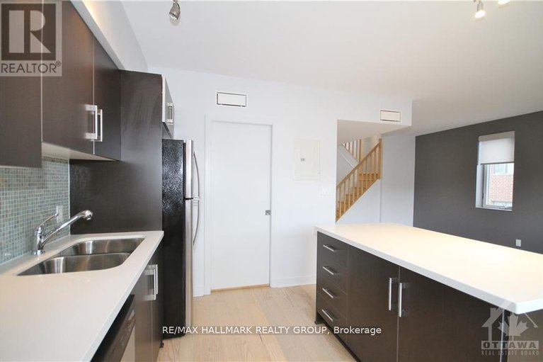28271158/508-1014-bank-street-n/glebe/ottawa/ontario/K1S3W8_5