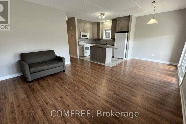 29674700/121-292-masters-lane/town-of-rockland/clarence-rockland/ontario/K4K0K5_6