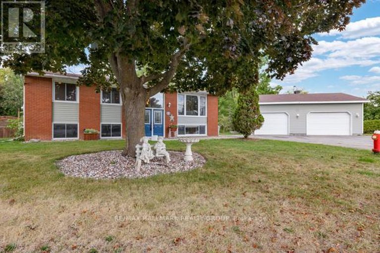 29577962/2-armstrong-place/chesterville/north-dundas/ontario/K0C1H0_1