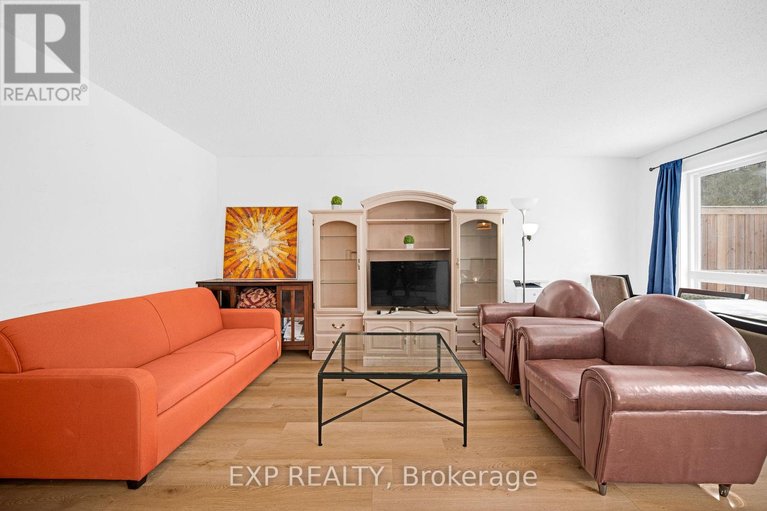 29443100/11k-2080-ogilvie-road/beacon-hill-south/ottawa/ontario/K1J7N8_10