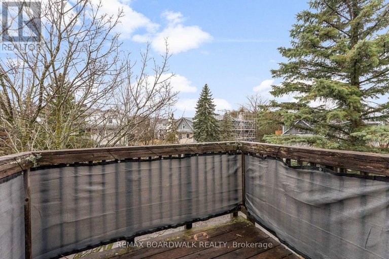 29598621/614-tanguay-court/katimavik/ottawa/ontario/K2L3X3_24