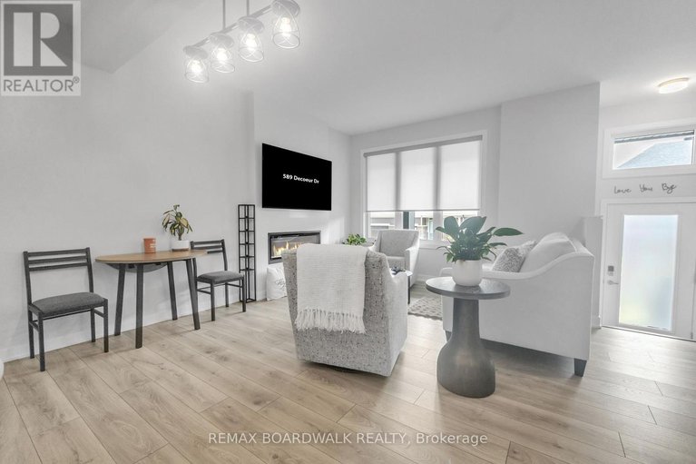 28983296/189-beebalm-crescent/half-moon-bay/ottawa/ontario/K2J7G9_3