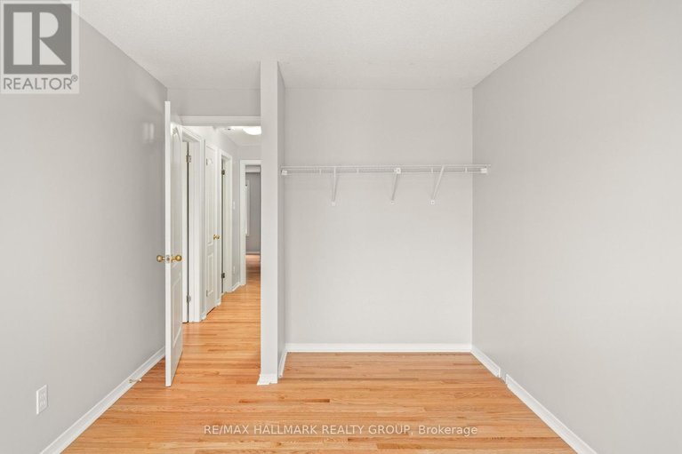 29537111/14-wrenwood-crescent/centrepointe/ottawa/ontario/K2G5V3_33