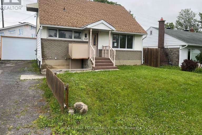 28503920/2647-ayers-avenue/ridgemont/ottawa/ontario/K1V7W7_1