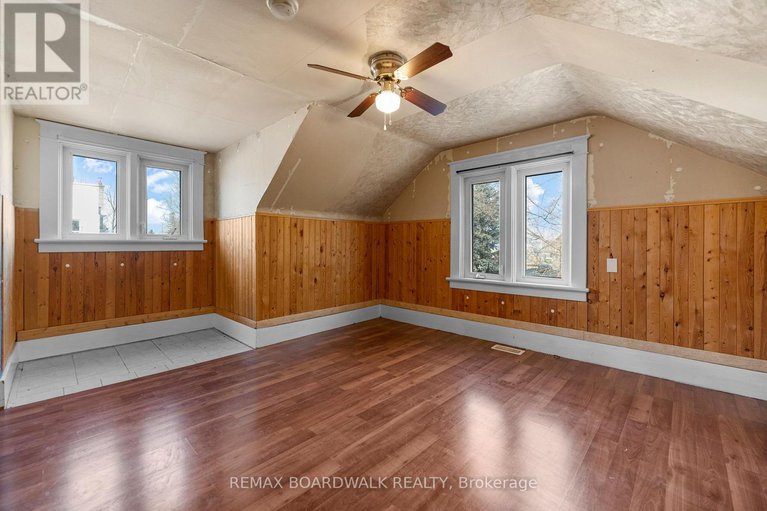 29447130/36-main-street/finch/north-stormont/ontario/K0C1K0_52