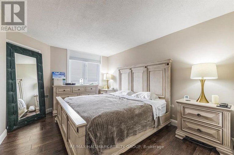 29424977/902-1025-grenon-avenue/fairfield-heights/ottawa/ontario/K2B8S5_21