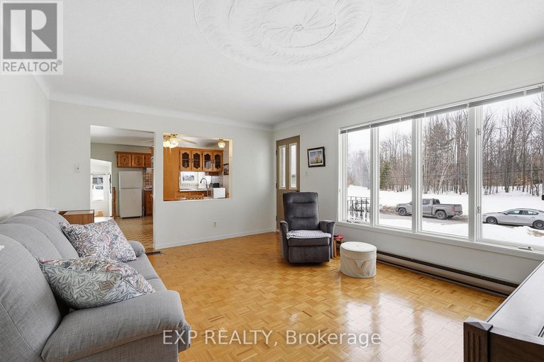 29393358/1776-labonte-street/clarencerockland-twp/clarence-rockland/ontario/K0A1N0_6