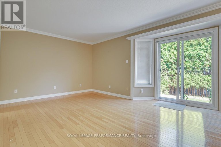 28896449/1815-belval-crescent/orleanssunridge/ottawa/ontario/K1C6J3_16