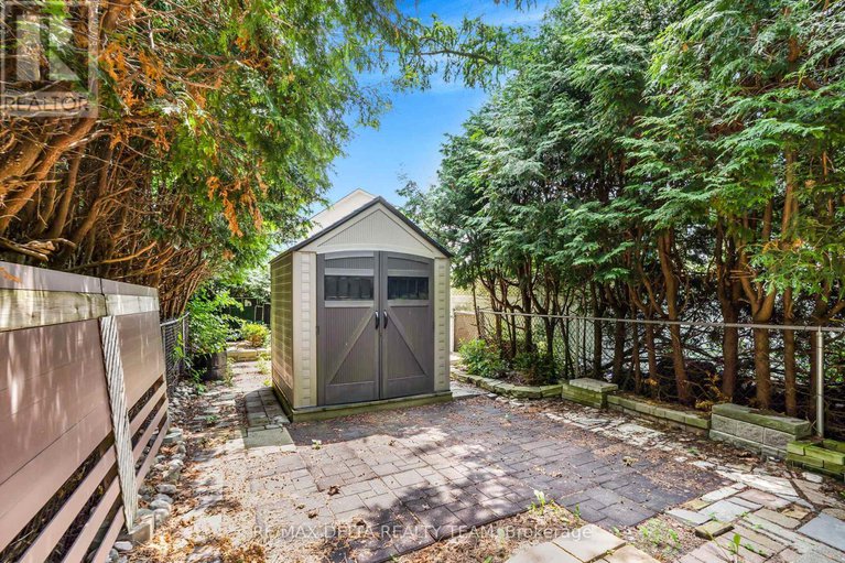 28606740/1387-beaucourt-place/fallingbrookridgemount/ottawa/ontario/K4A1W3_24