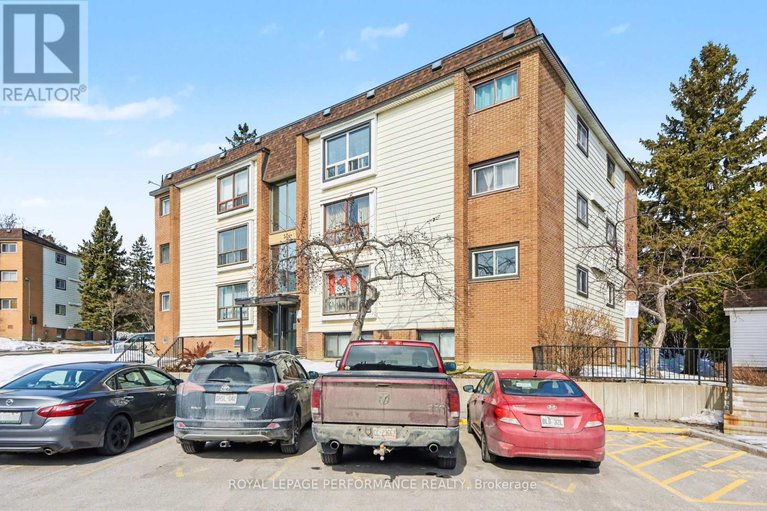 29437070/8-51-sumac-street/beacon-hill-south/ottawa/ontario/K1J7T7_5