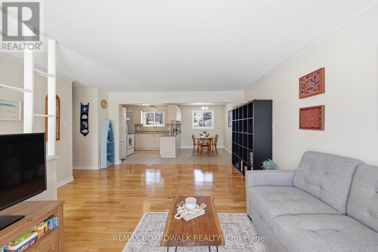 29355191/1381-matheson-road/carson-grove/ottawa/ontario/K1J8B5_11