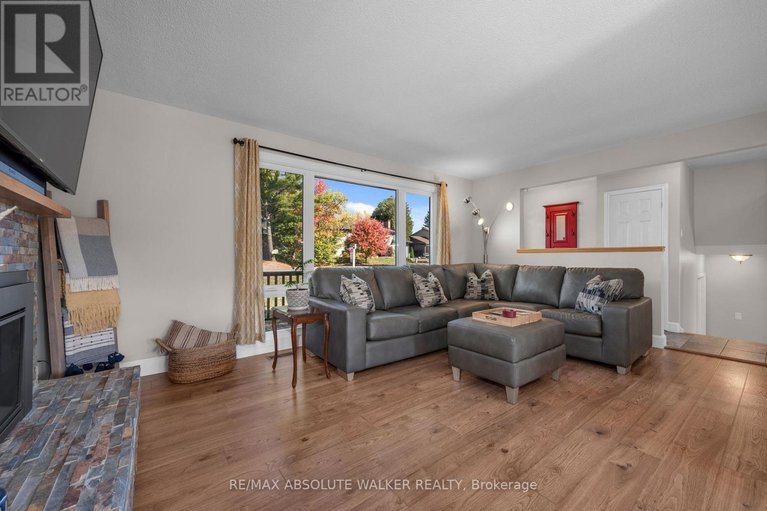 29001391/5298-hillcrest-drive/manotick-long-island-nicholls-island/ottawa/ontario/K4M1E6_4
