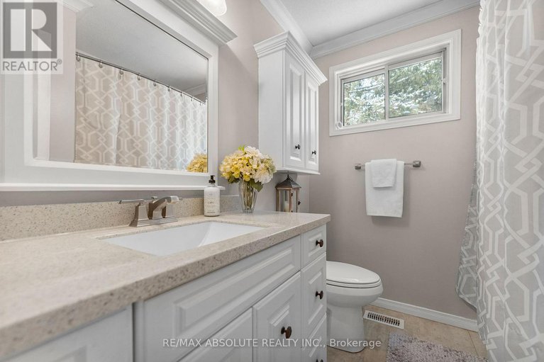 29301137/131-burns-drive/mcnabbraeside-twps/mcnabbraeside/ontario/K0A1G0_21