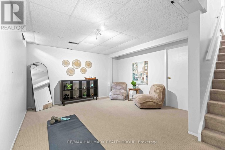 29476834/11-1160-shillington-avenue/carlington/ottawa/ontario/K1Z7Z4_20